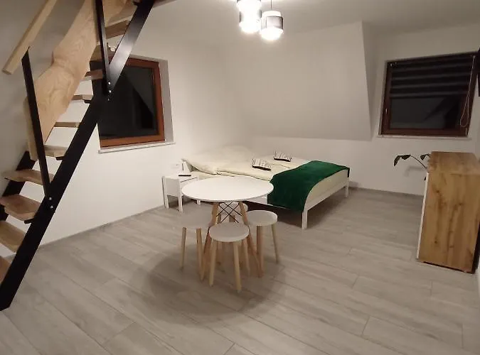 בית הארחה Manio